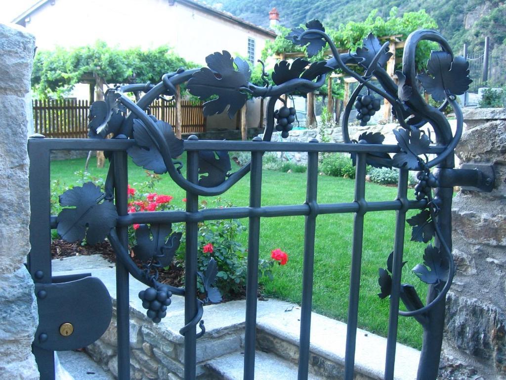 La Maison Des Vignerons Chambres D'Hotes B&B Donnaz Zimmer foto